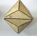 Modell, Kristallform Pyramidenoktaeder bzw. Trisoktaeder [Krantz 418]